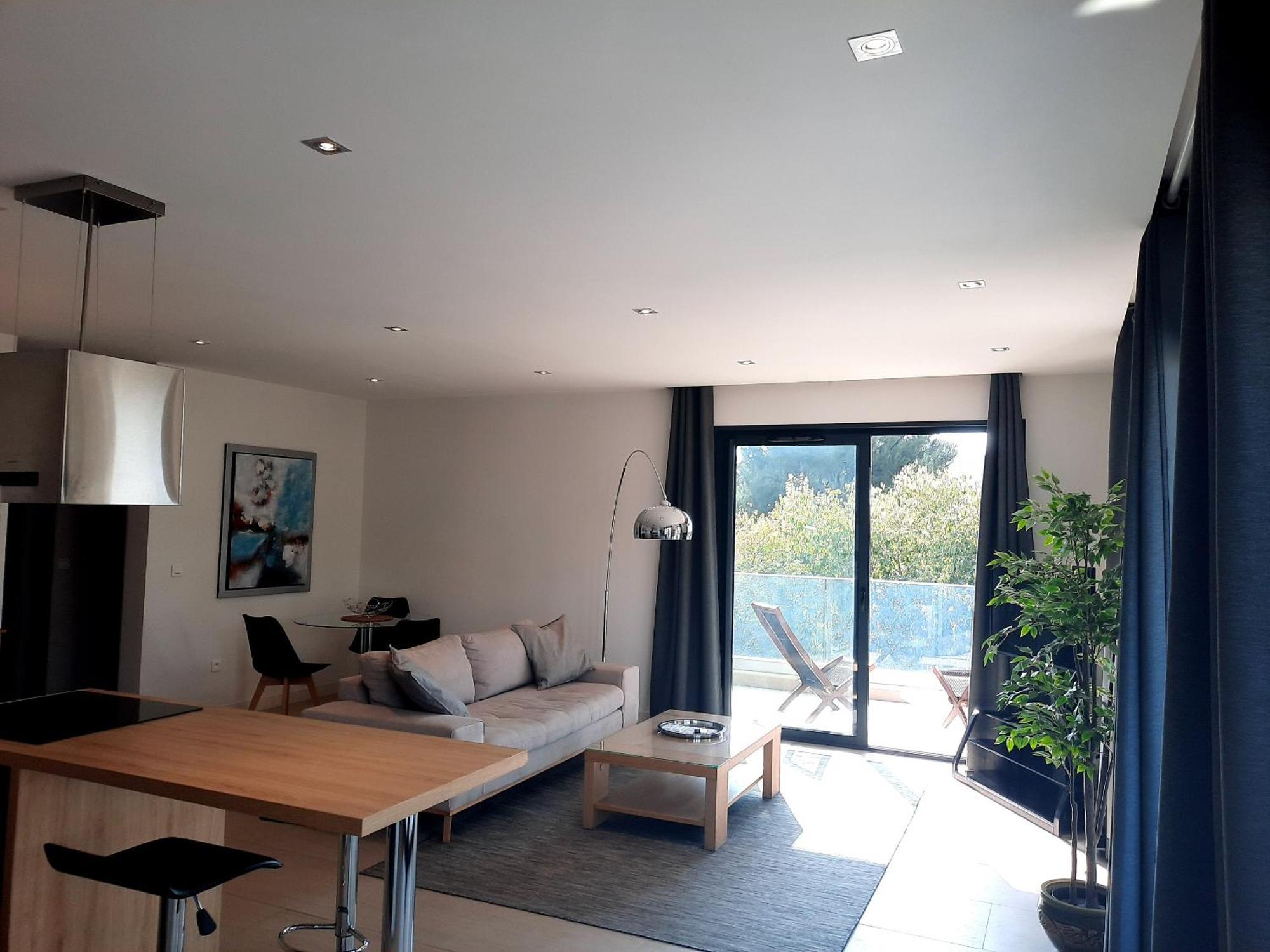 Hpc Suites - Cassis Centre - Parking Gratuit & Piscine Chauffee 4* Cassis