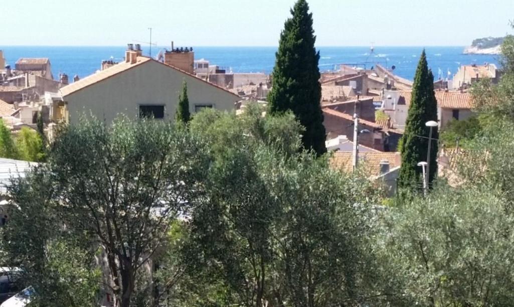 Hpc Suites - Cassis Centre - Parking Gratuit & Piscine Chauffee Hotel